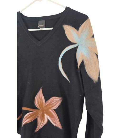 Aaeda Art To Wear Fuzzy Flower Embroidered Sweater M Womens Black Artsy Soft - Picture 3 of 7